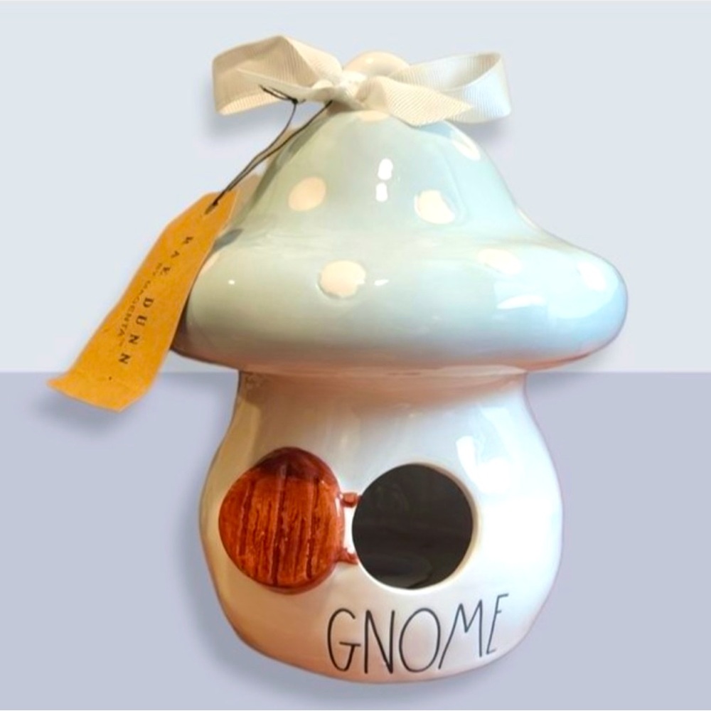 NIB Rae Dunn mushroom gnome birdhouse